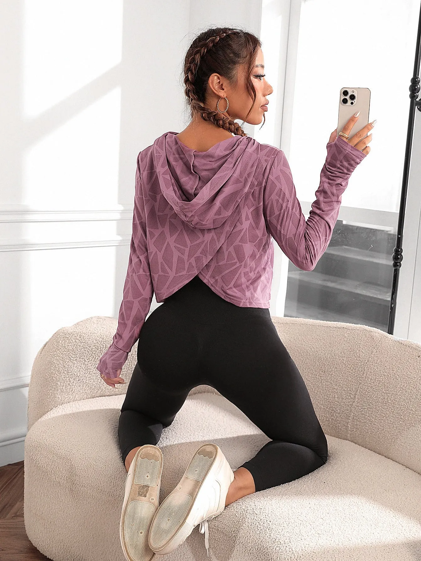 Geo Print Hooded Asymmetrical Hem Sports Sweatshirt FW22