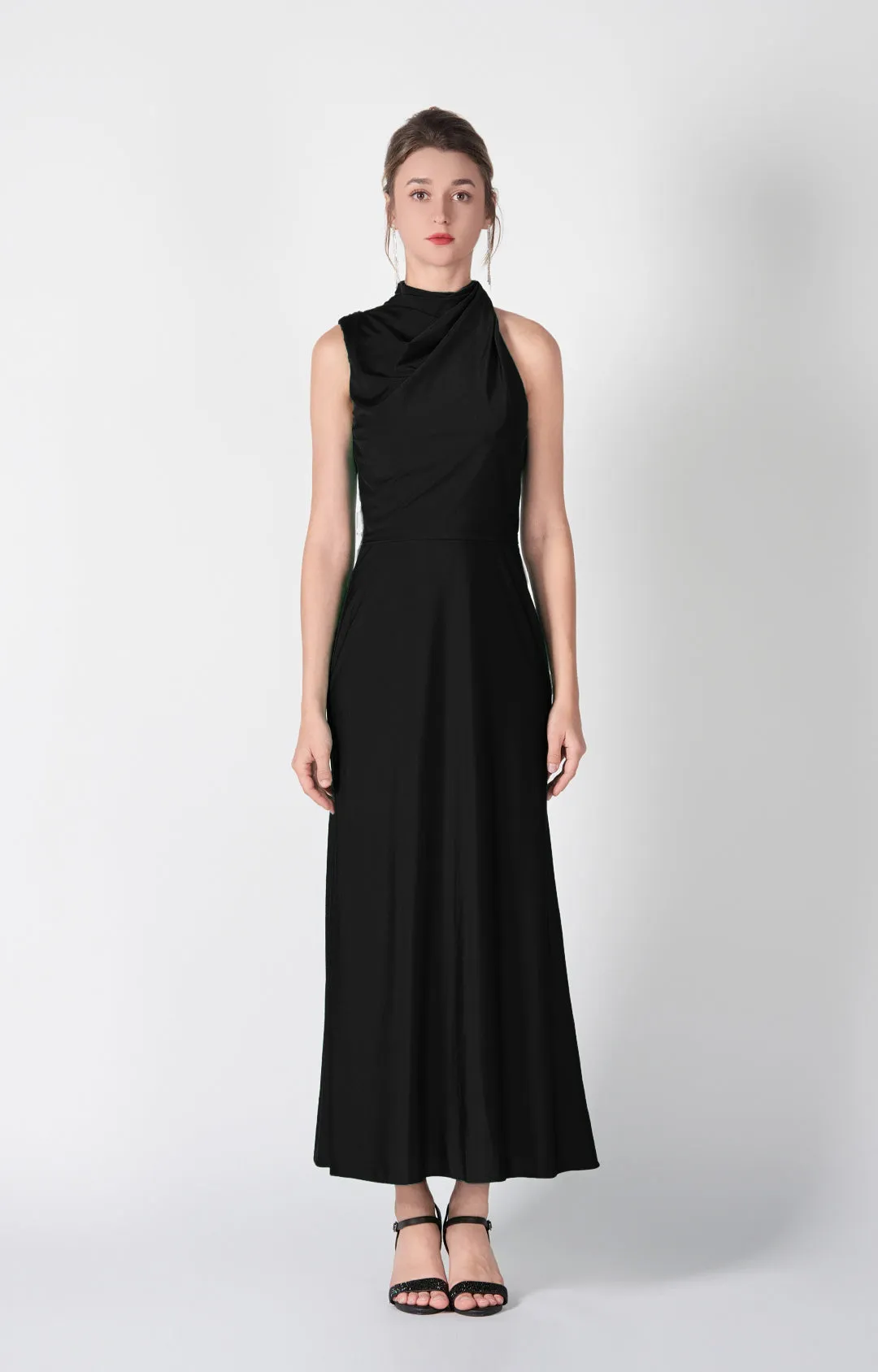 Half High Neck Fitting Bodice Flowing Dresses