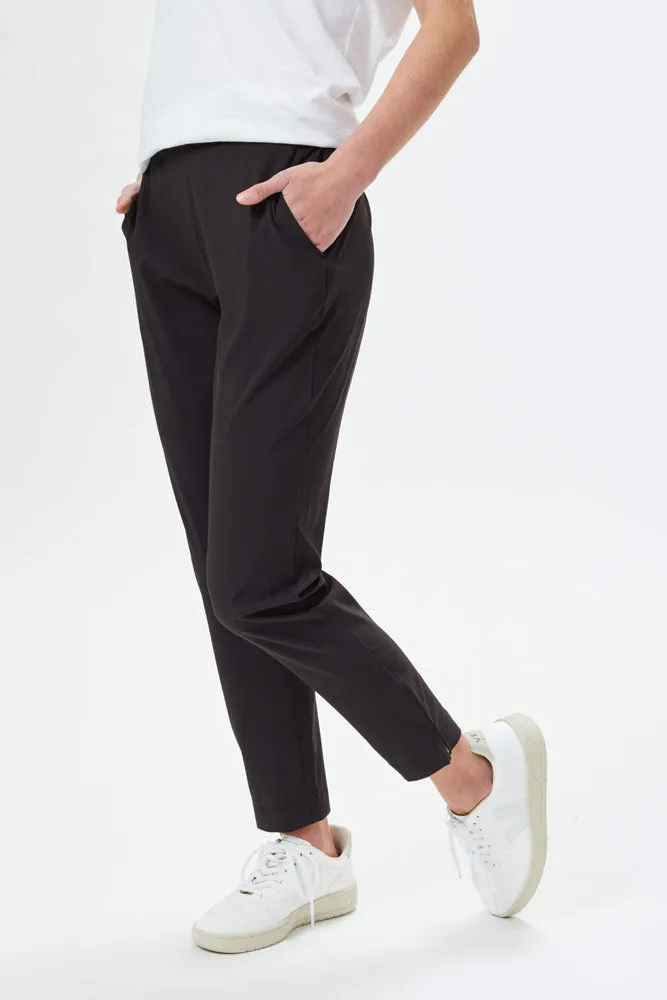 Lightweight Destination pant