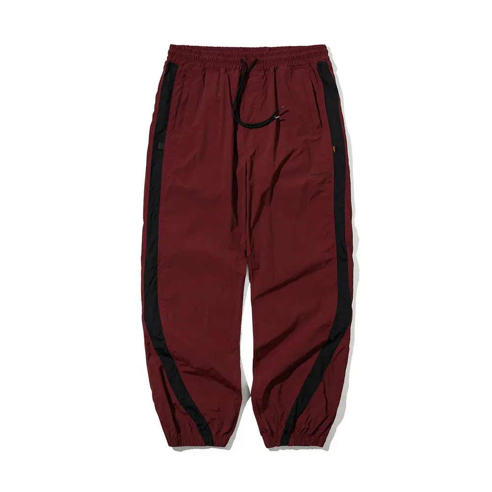 LIGHTWEIGHT LOGO JOGGER PANTS BURGUNDY