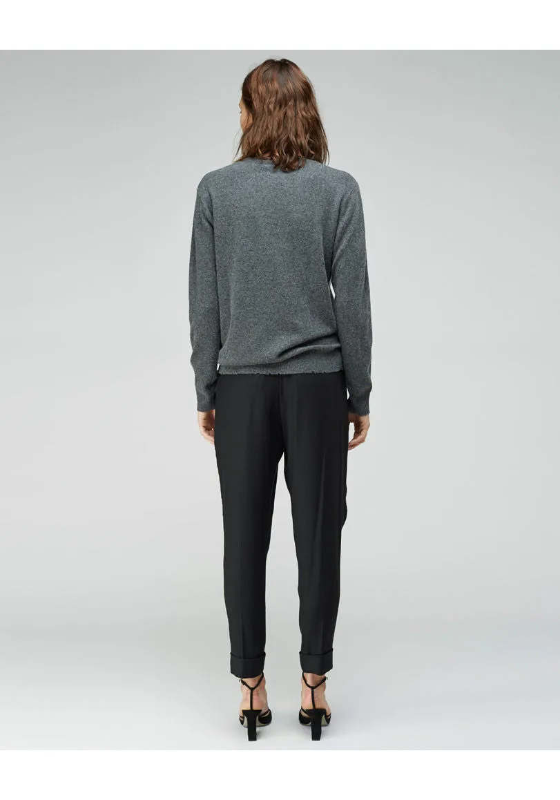 Lightweight Pleated Trouser