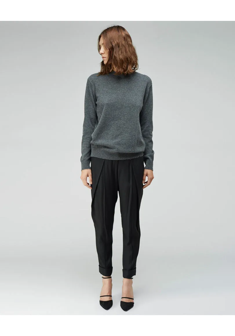 Lightweight Pleated Trouser