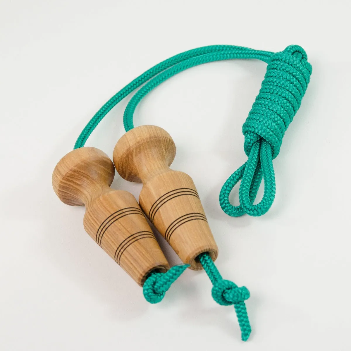 Mader Skipping Rope for Children (from 1.2m, adjustable) - Natural Handle Nylon Rope