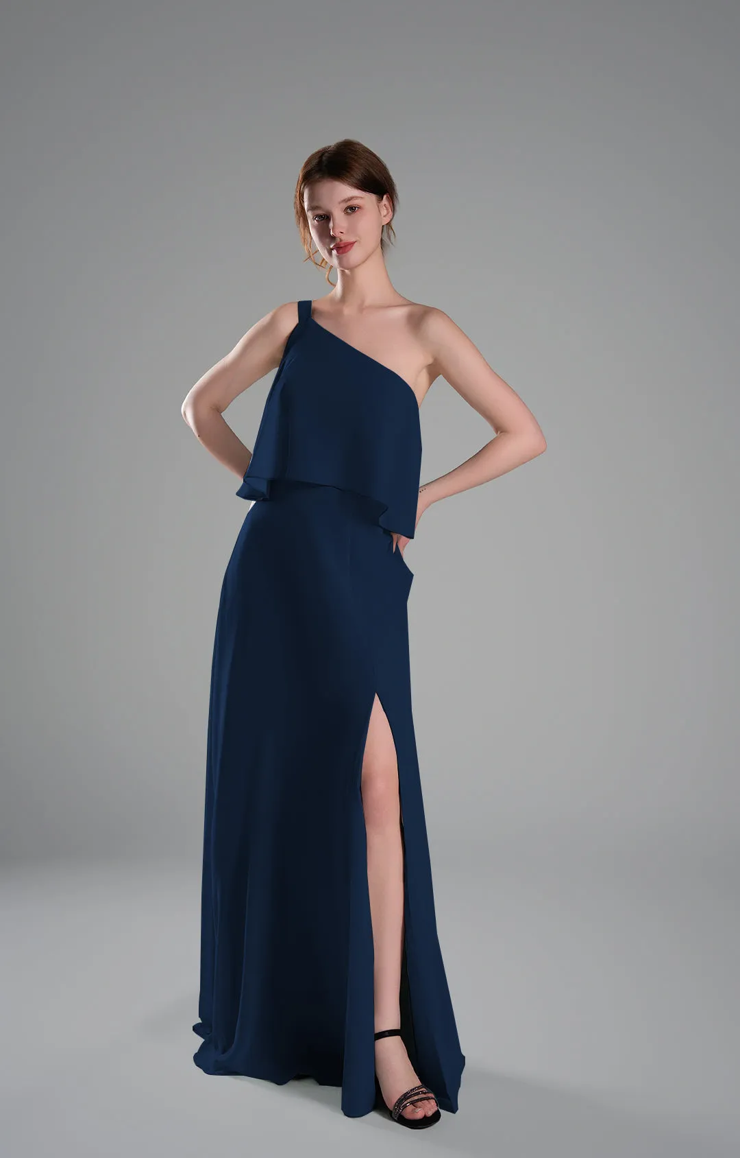 One-Shoulder Pleated Side Slit Flowing Dresses