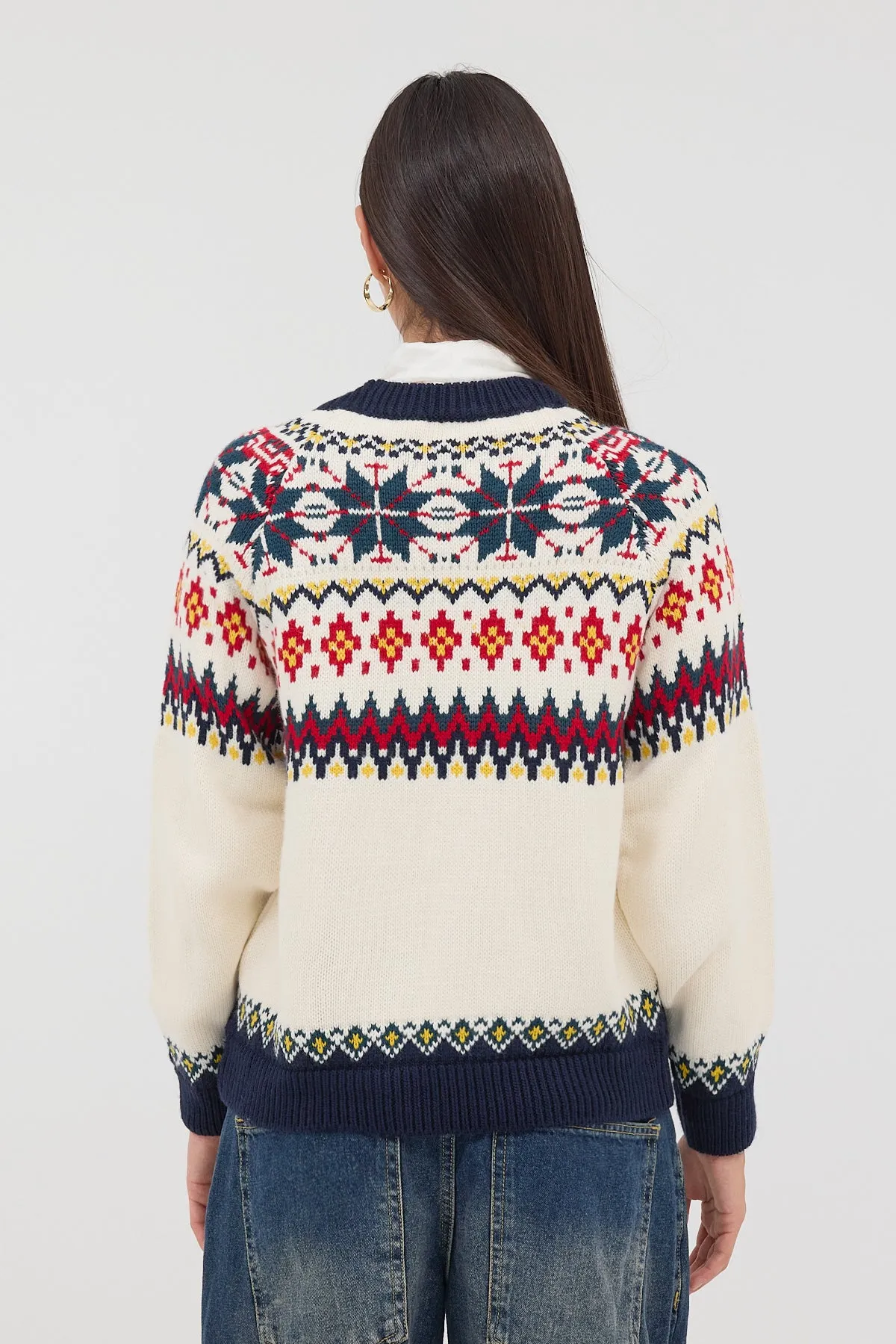 Round Neck Long Sleeve Patterned Knit Sweater